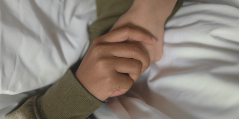 Kosketus ja uni – rauhoittavan kosketuksen voima